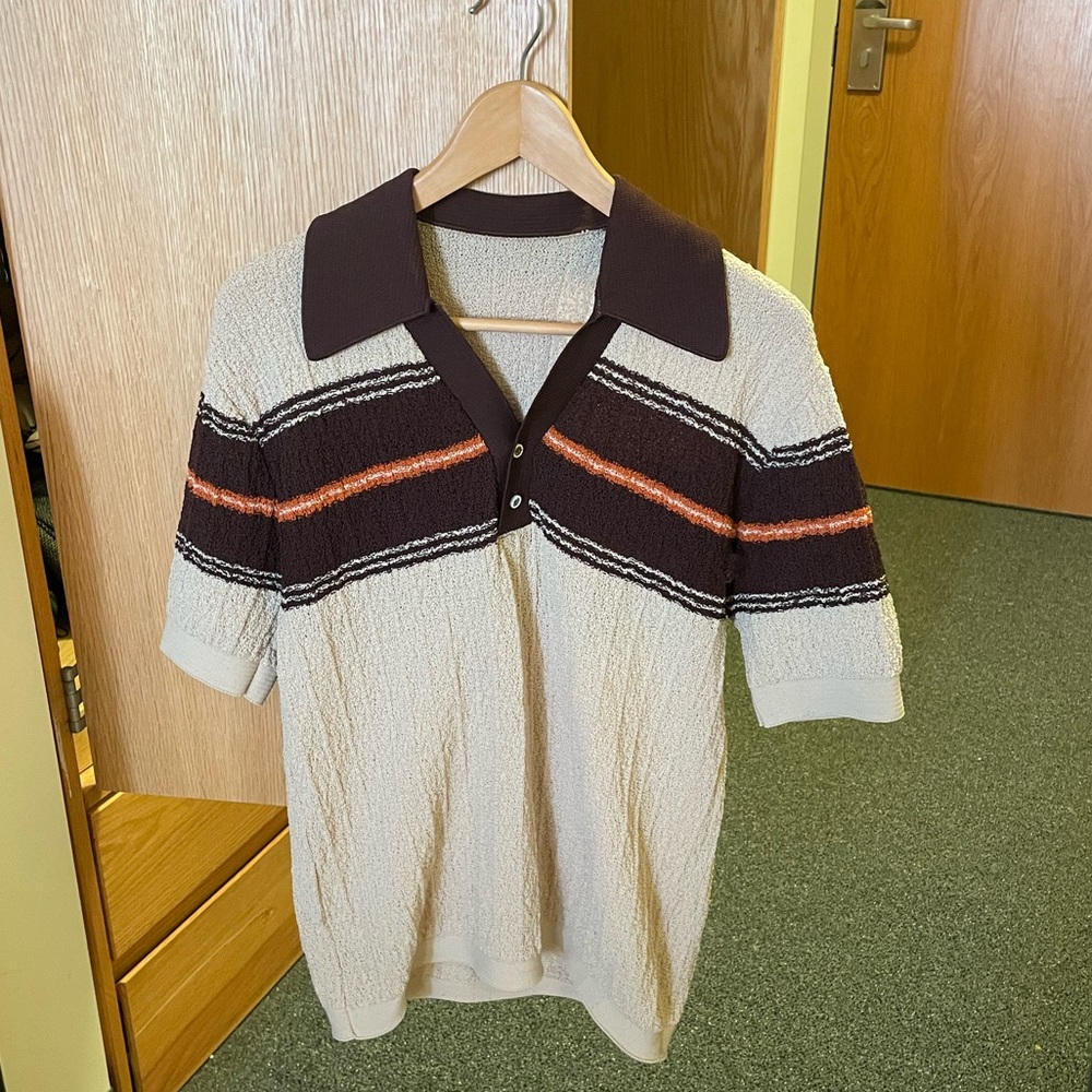 70s disco collar t-shirt